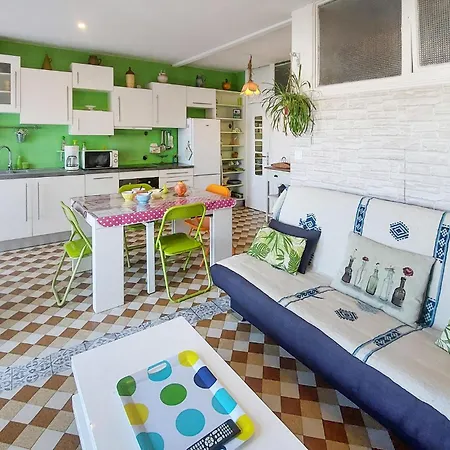 Apartment In Saint-etienne With Kitchen *